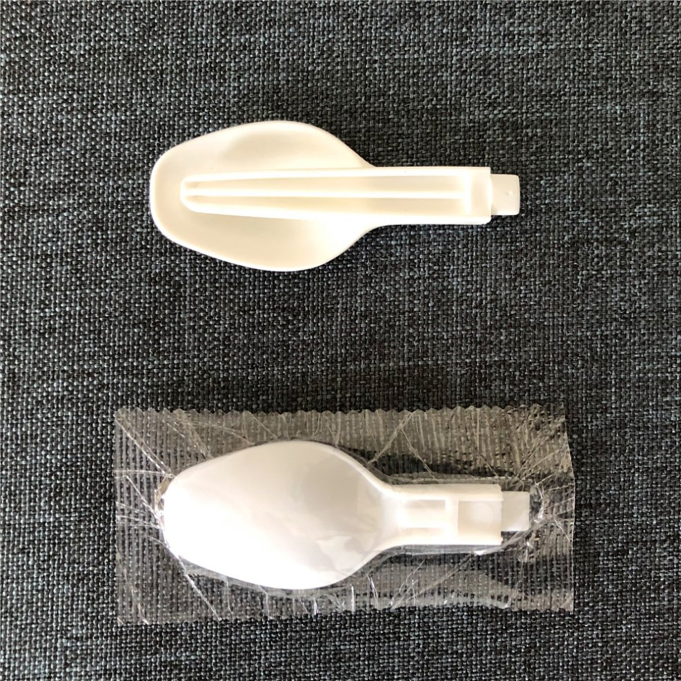 Wholesale Frozen Yogurt Ice Cream Use Disposable PP Plastic Foldable Spoon for Daily