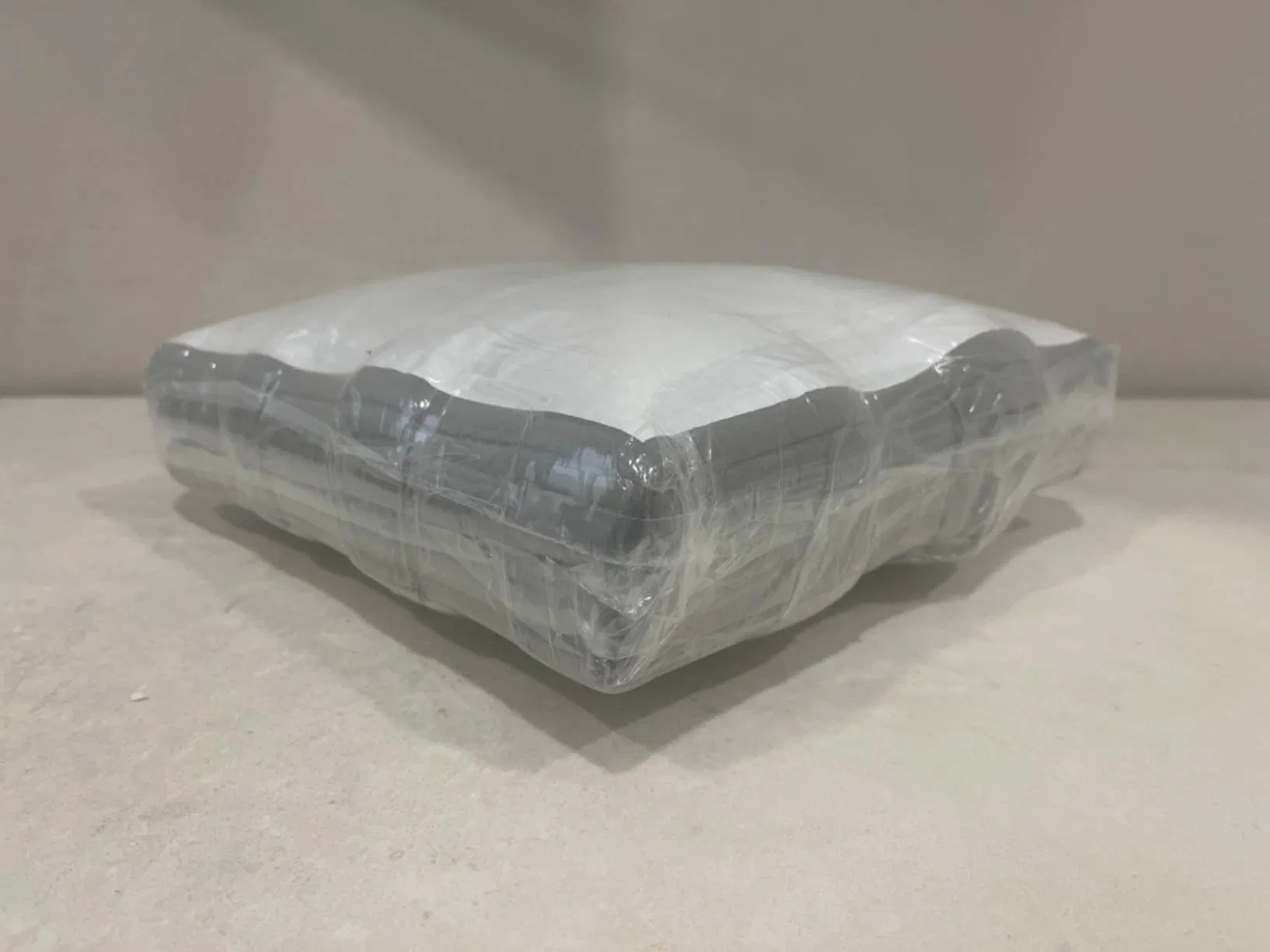 Self Adhesive Soundproofing Acoustic Pyramid Foam Panel for Studio 12inch