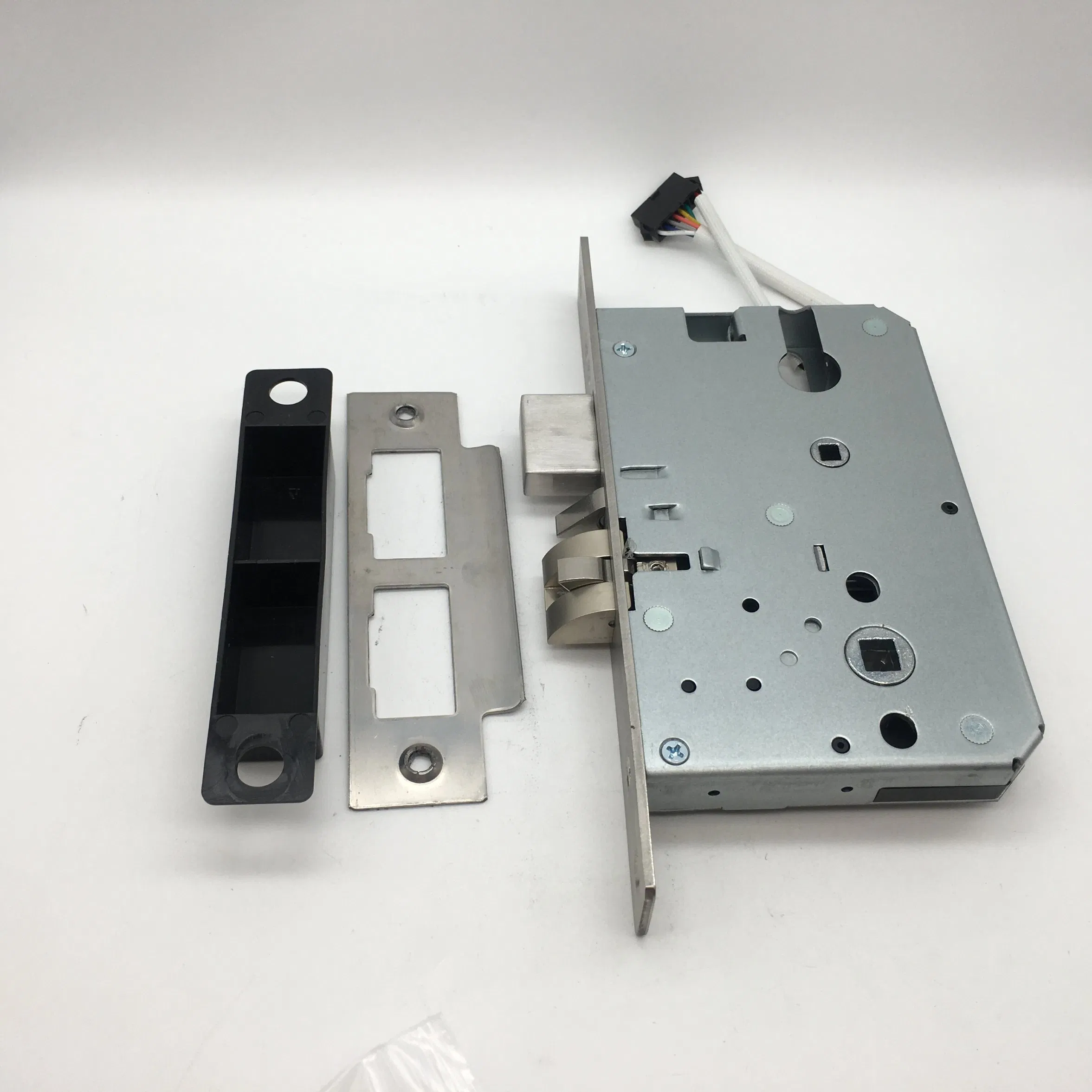 Wholesale Price WiFi APP Fingerprint Keyless Tuya Smart Door Locks for Project Hotel System