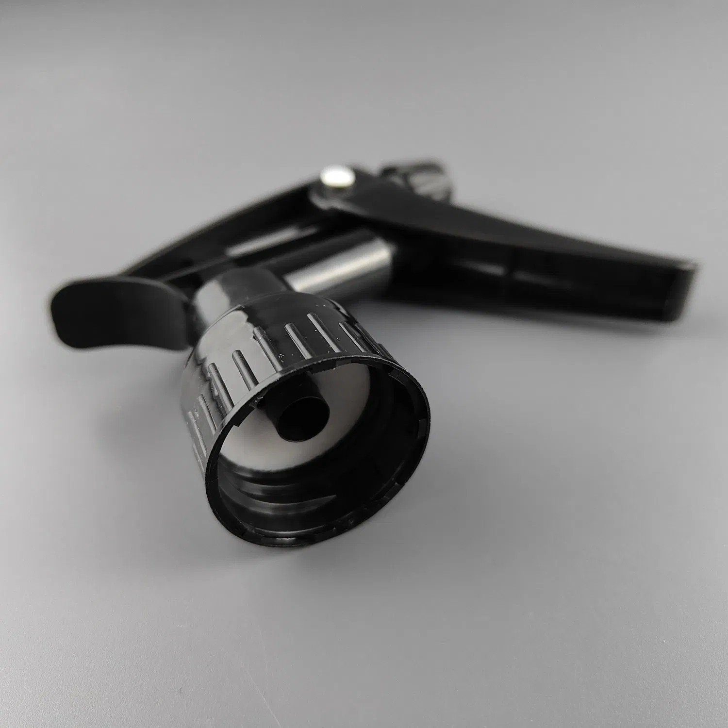 B Strong Trigger Dispenser for Gardening Customized Color&Tube Length 28/410