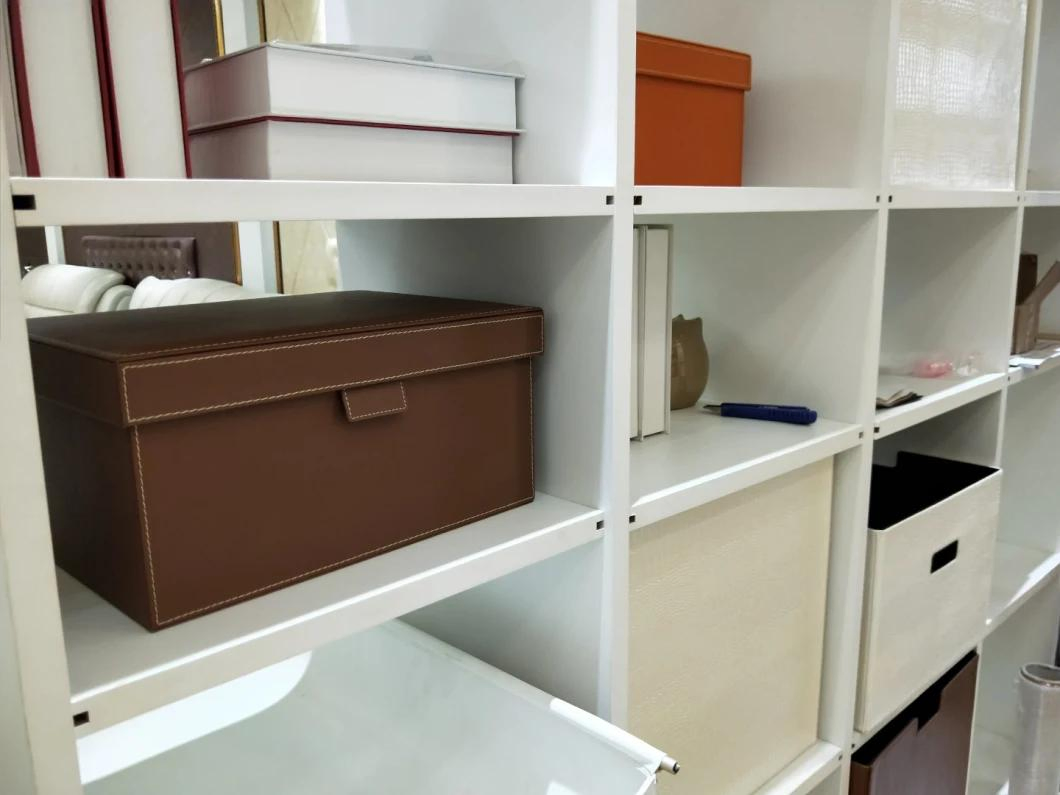 Органайзер для одежды с крышкой и ручкой