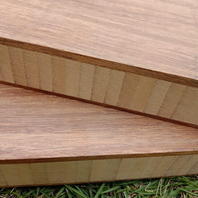 3/4"X4′ X8′ Caramel Hybrid 3 Ply Strand Woven Bamboo Plywood