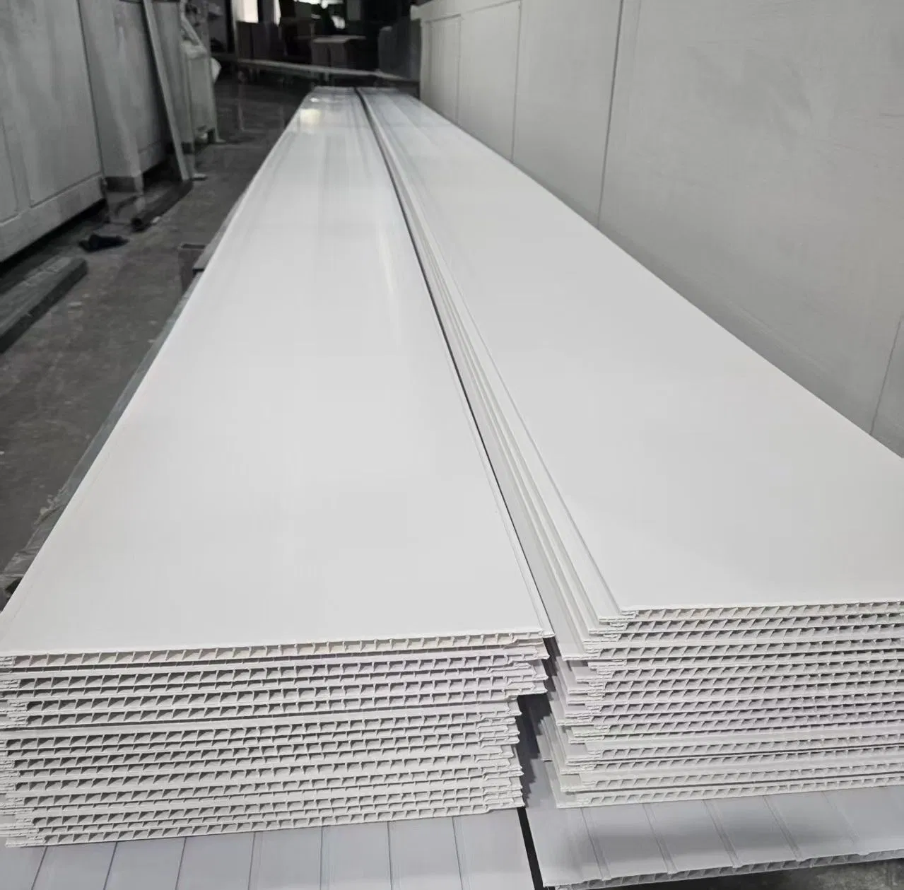 Homey Decoration China Factory Composite Wall Cladding Wooden Color PVC Ceiling