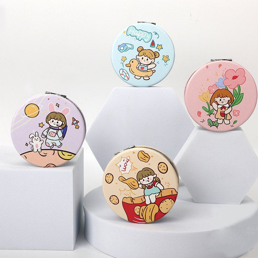 Cute Maze Pocket Mirror with Adorable Expression Designs