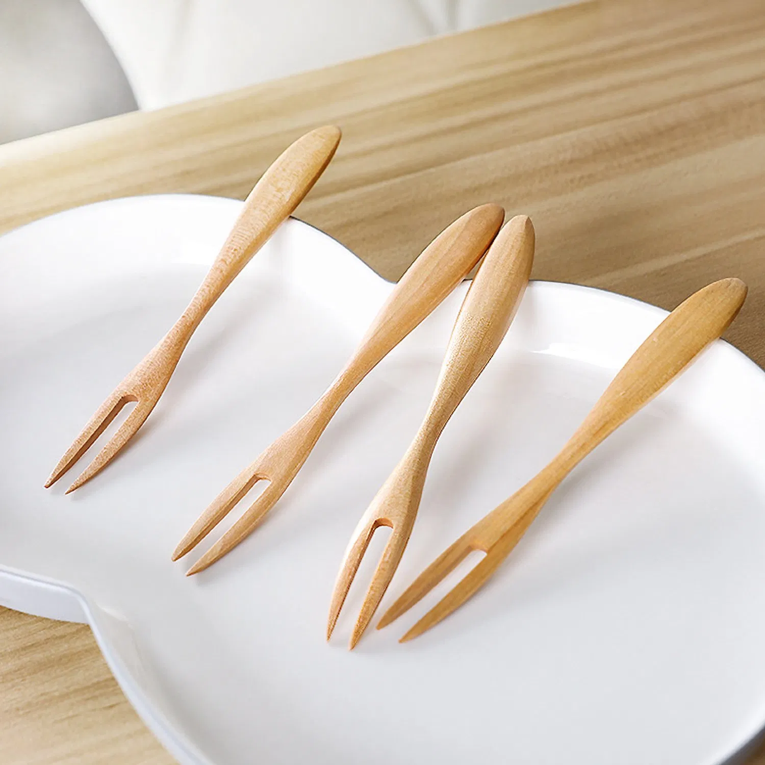 High Quality Mini Small Bamboo Wooden Kids Fruit Forks