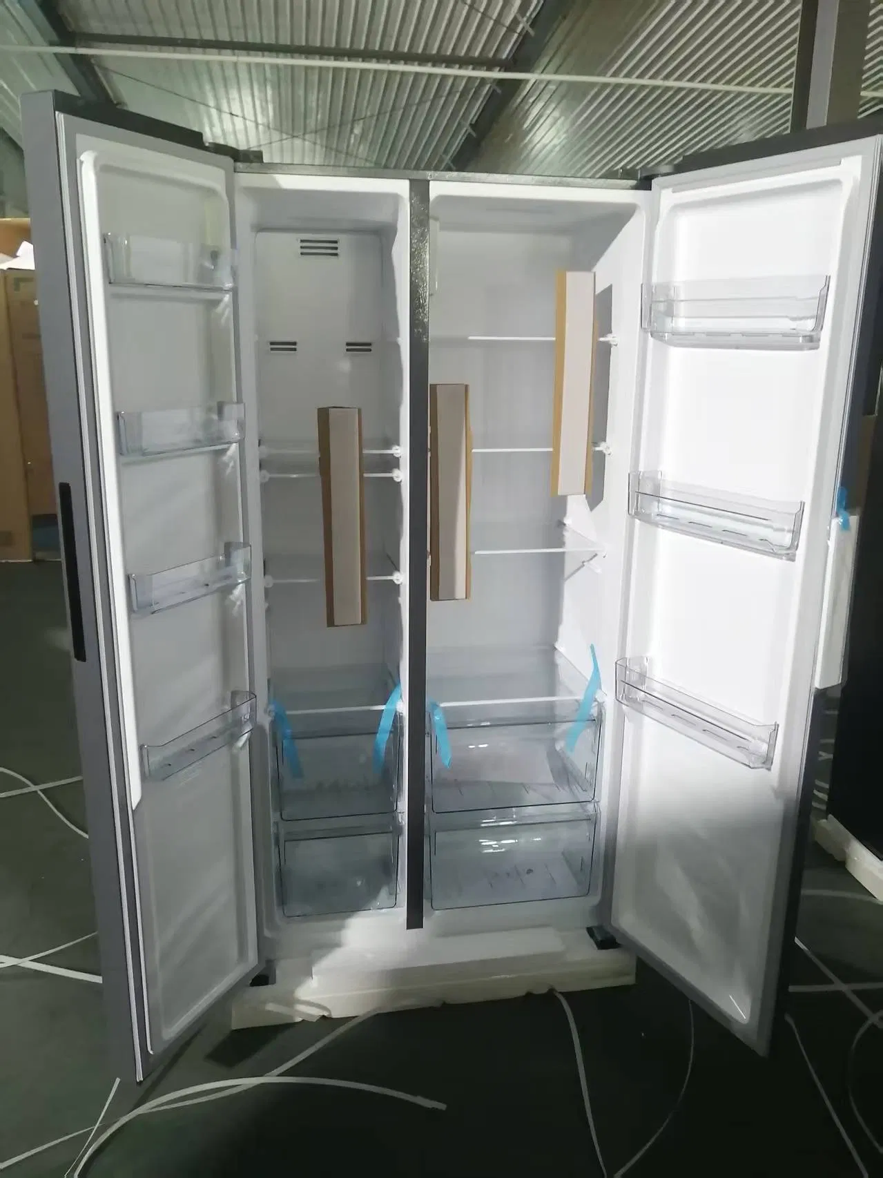 570L 2 Door Large Capacity Home Air Cooled Non-Frosting Variable Frequency Refrigerator