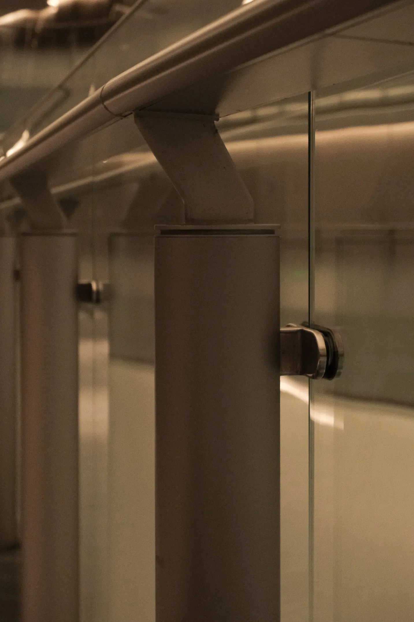 Customized Contemporary Frameless Stainless Steel Glass Handrail Balcony Fence Building Materials