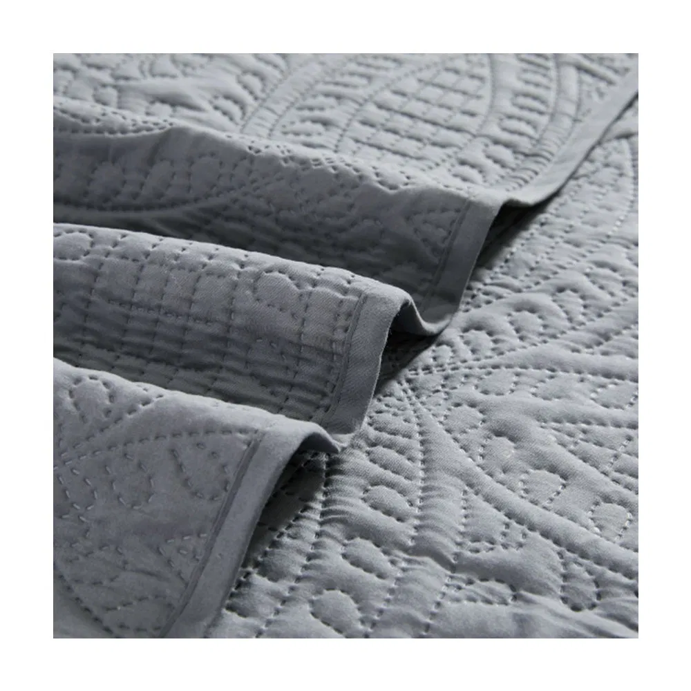 Hot Sale 100% Polyester Printed Soft Bedding Quilt Printed High-Grade Gray