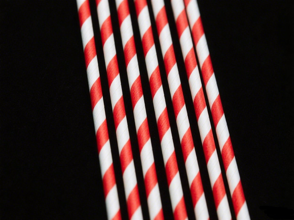 Red and White Striped Anti-Softening Paper Straws