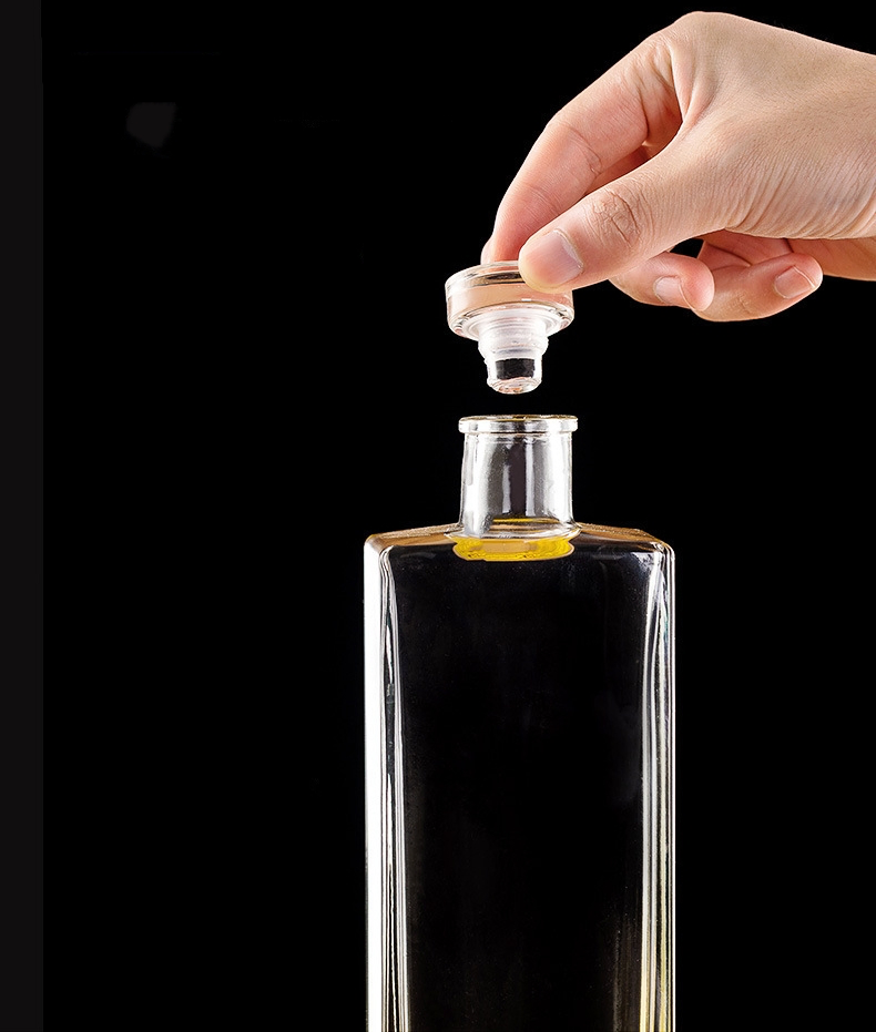 Flat Shape 500ml Color Glass Bottle with Glass Cork for Alcohol