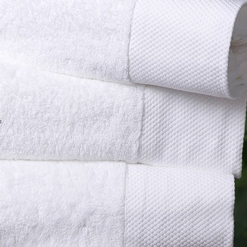 White Luxury Hotel Bath Towel Sets