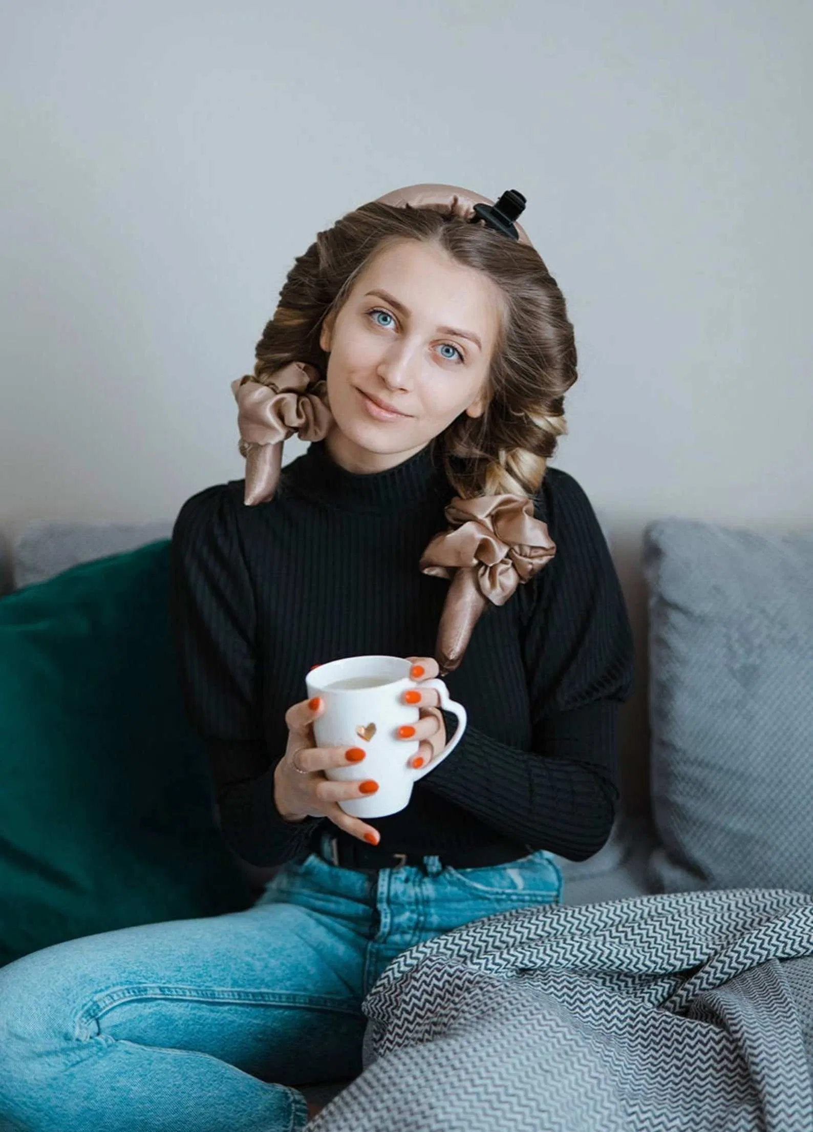 2025 Fashion New Product 100% Mulberry Pure Silk Heatless Curls Curler with Scrunchies Heatless Hair Curler