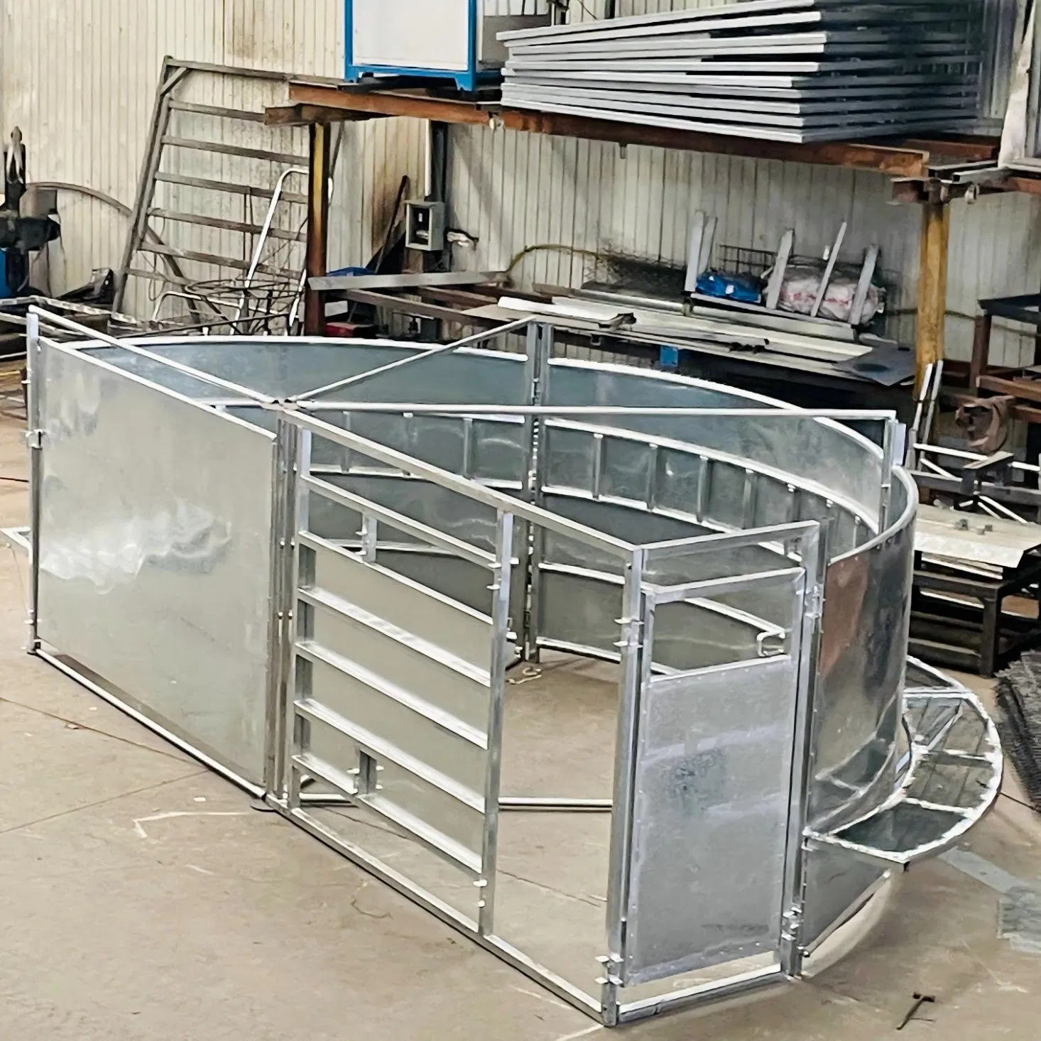 Versatile Cattle Forcing Yards for Optimal Herd Control
