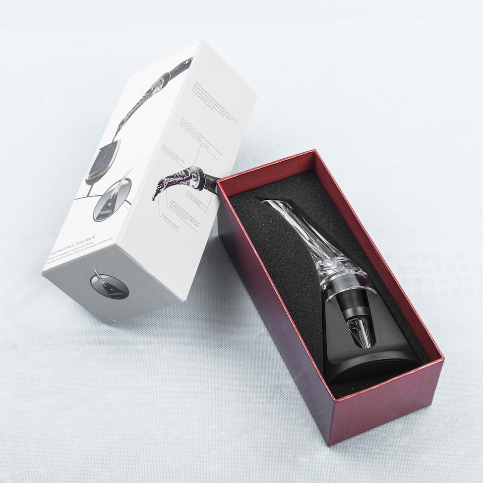 Black Premium Aerating Pourer Magic Decanter Spout Pourer Wine Aerator