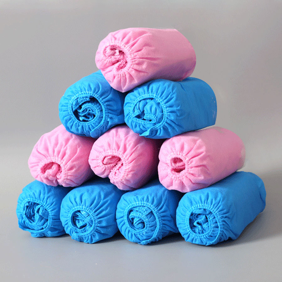 Newest Disposable Blue and Black Shoe Covers Cleanroom Medical Consumables Non-Woven PE Boot Covers Blue Plastic Shoe Cover