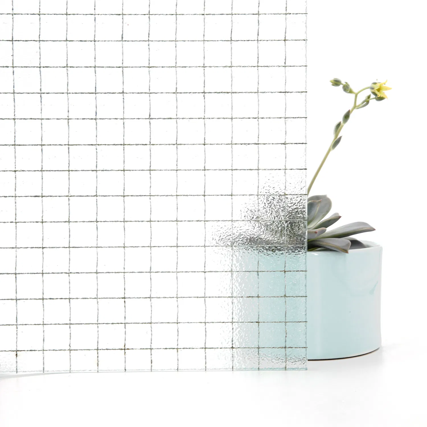 Wholesale Factory Price High Quality Fireproof Wired Mesh Security Glass 6mm