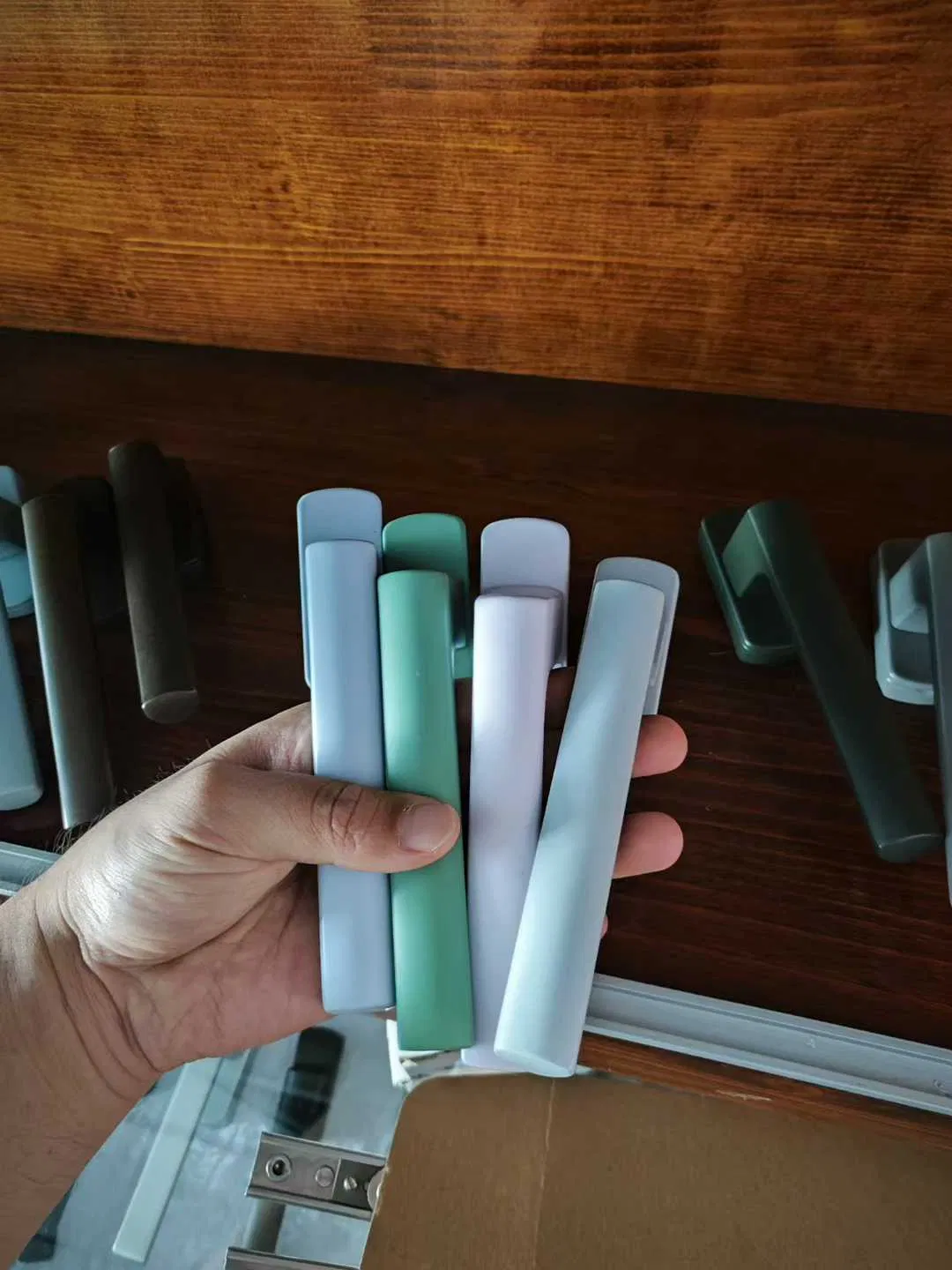 PVC Window Handles Accessories Hardware Fitting Great Appearance Tilt and Turn Casement System Top Hung
