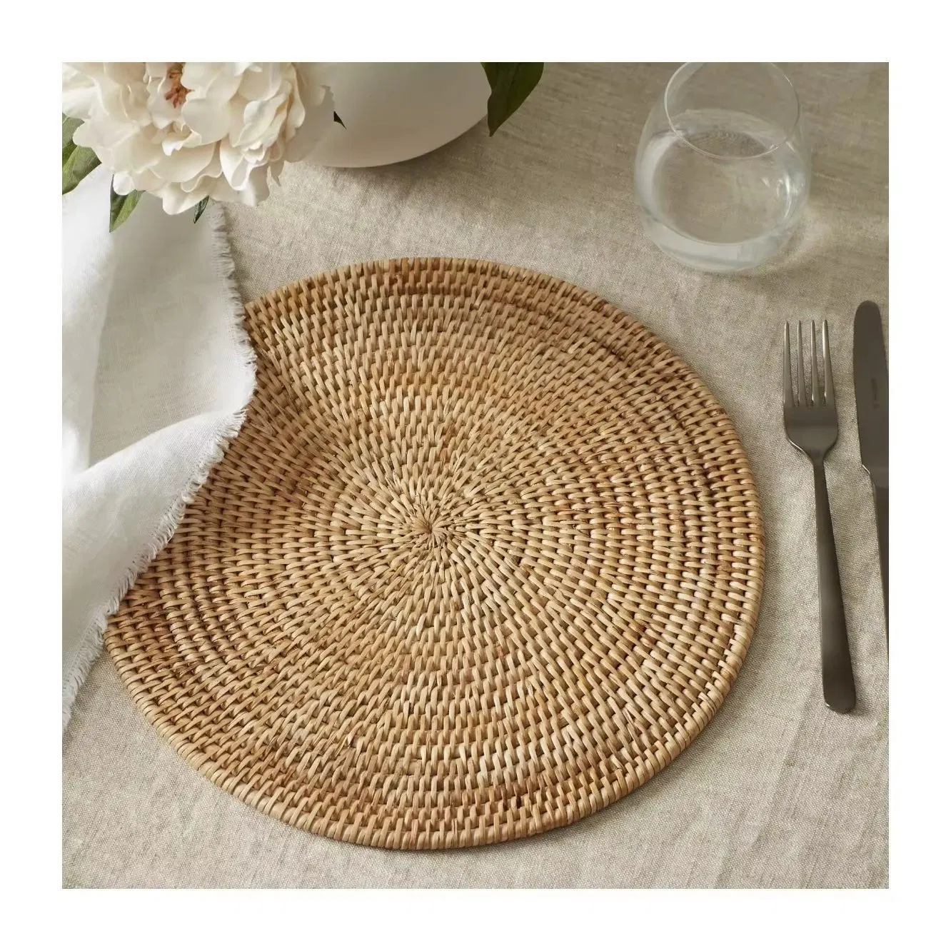 Hot Sale Kitchen Table Round Rattan Placemats Woven Place Mats Rattan Decor Placemats