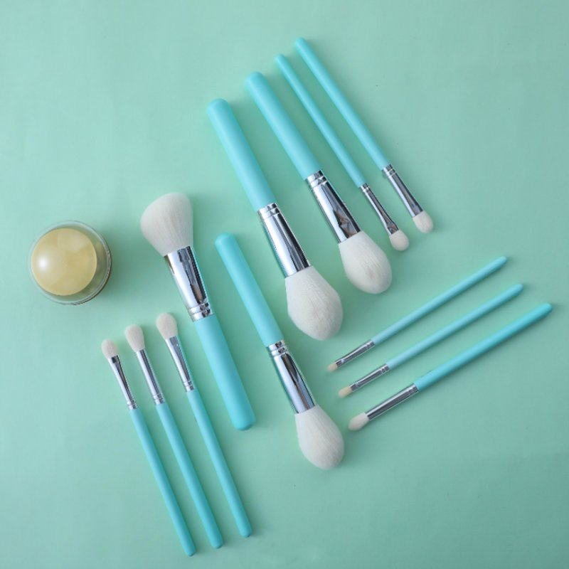 Factory Price 12PCS Wooden Handle Cosmetic Brushes Manufacturer Pure Synthetic Hair OEM Makeup Blender Makeup Brushes Set