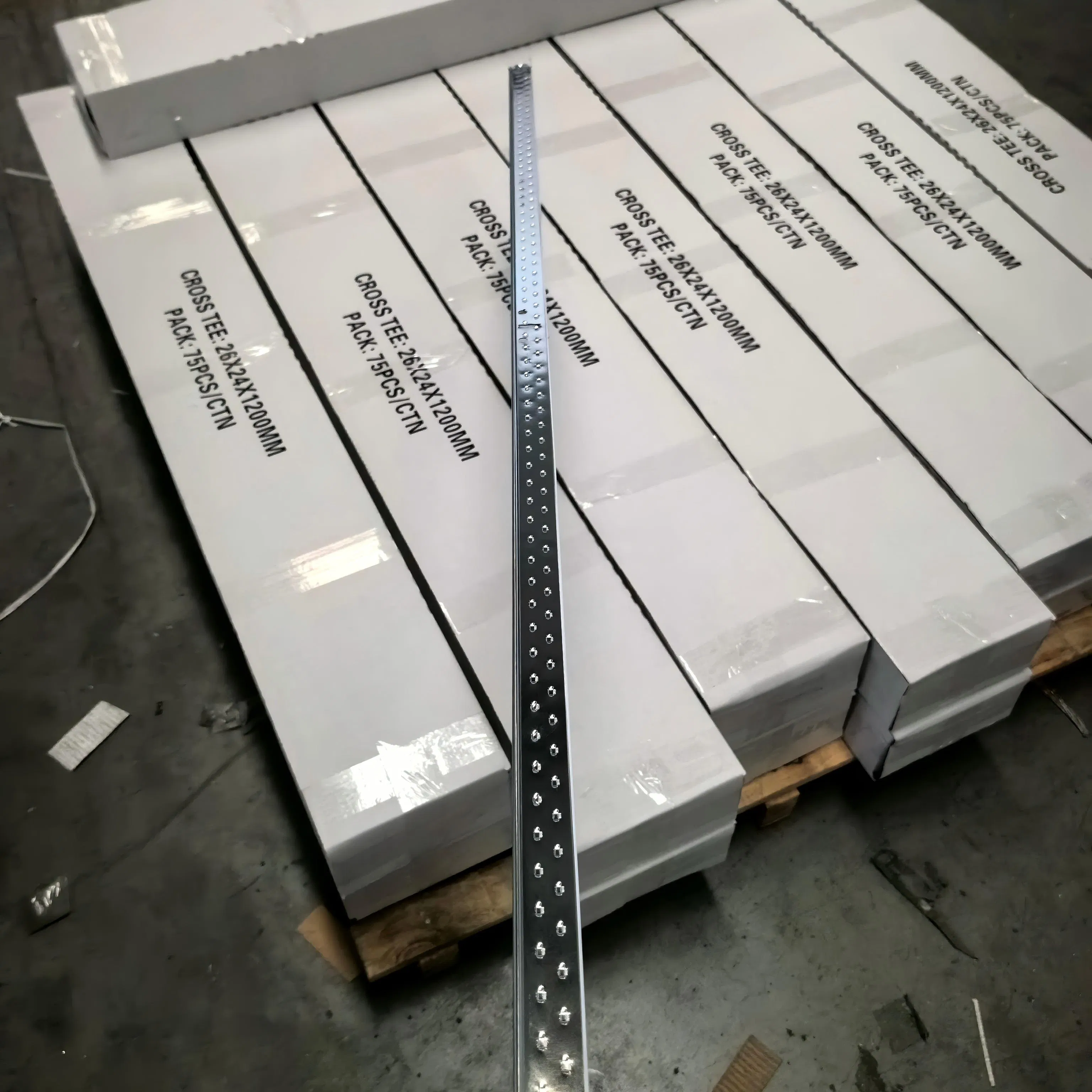 Specification #32 White Suspended T-Grids From Junding for Versatile Use