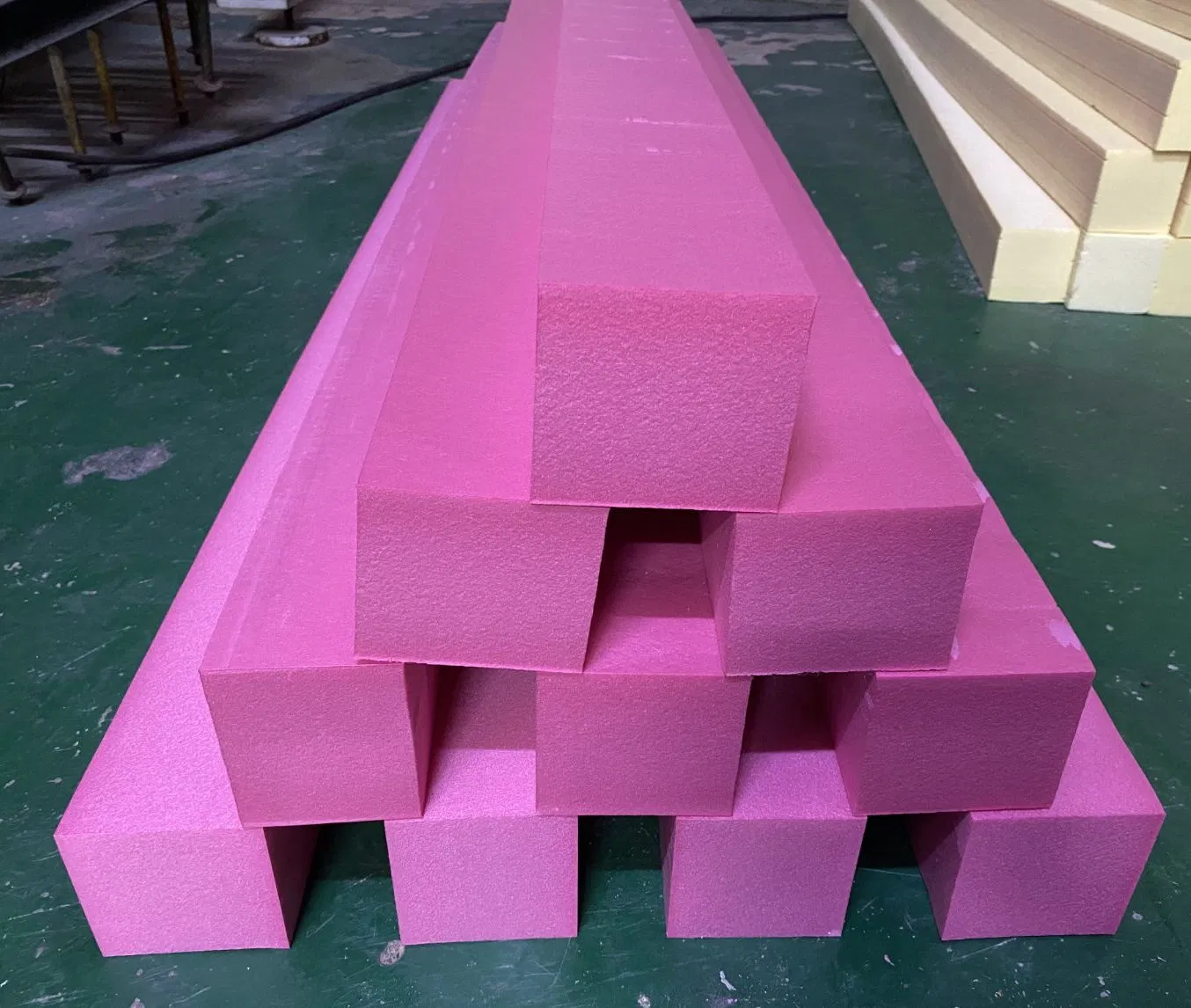 Extruded Plate Glass Strip Unloading Unloading Strip for Forklift Trucks