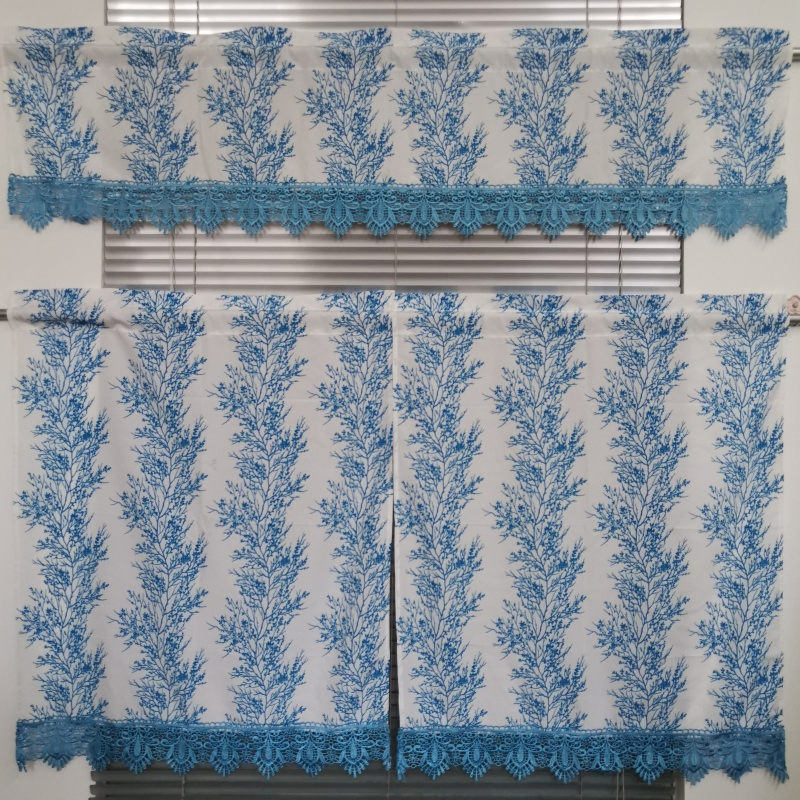 Digital Printed Polyester Kitchen Curtain Set with Lemon Fruit Pattern and Green Lace Trim