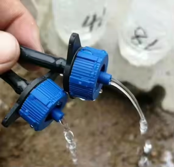 Fruit Tree Drip Irrigation Dripper Red Ground Plug Sprinkler Irrigation Equipment Adjustable Red Dripper Garden Agriculture