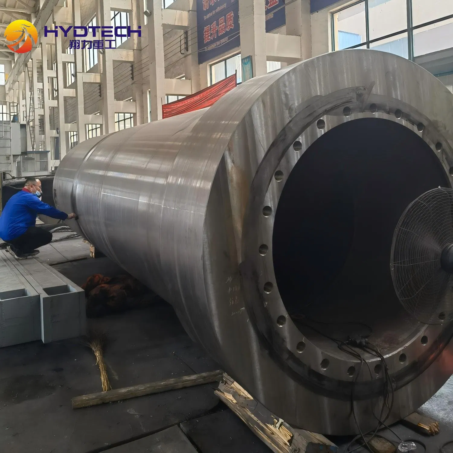 Главный цилиндр для 6000-тонного гидравлического пресса