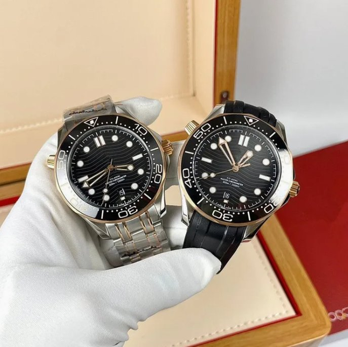 Fully Automatic Stainless Steel Mechanical Luminous Business Men Watch Ceramic Seamasterss