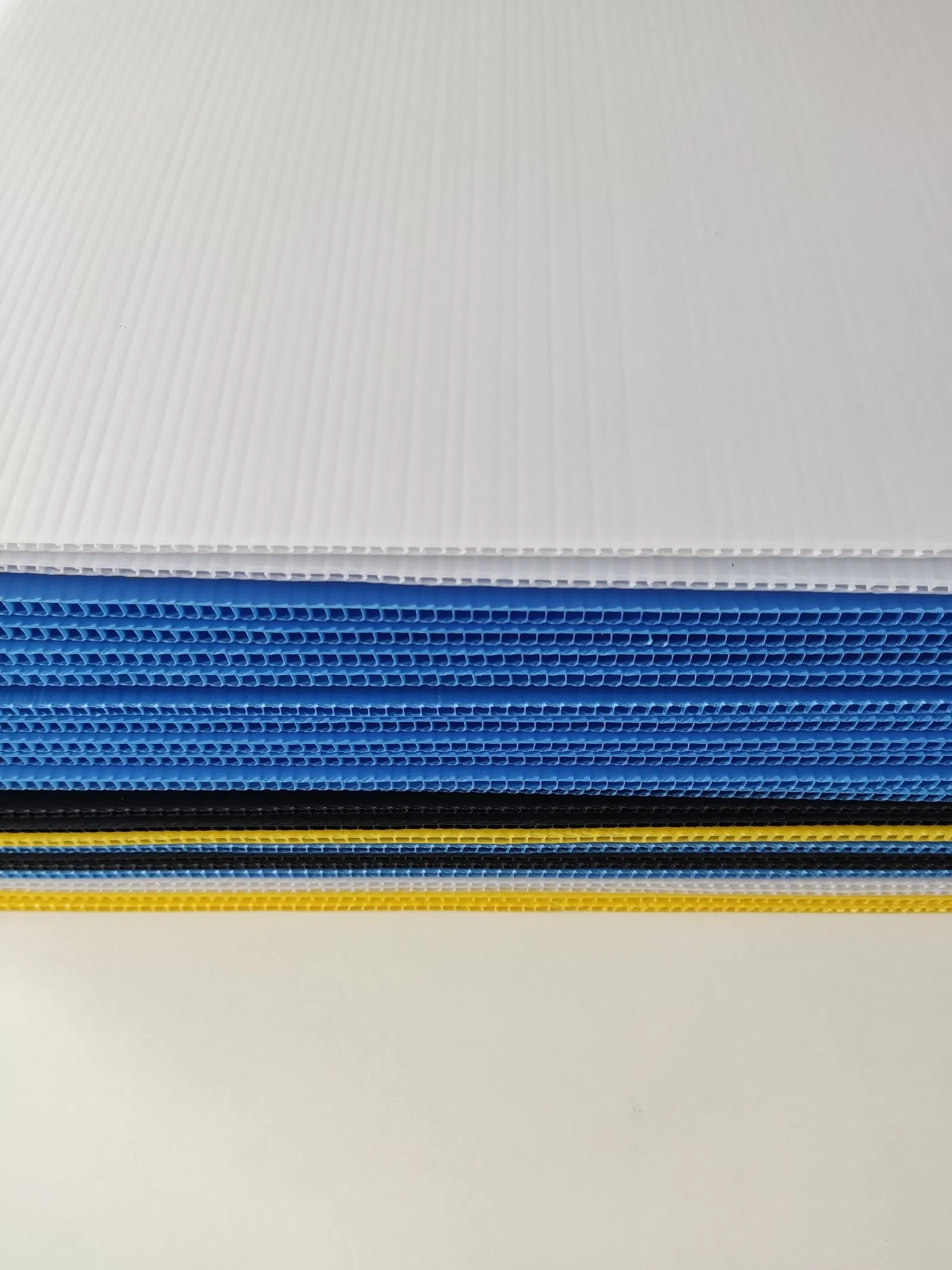 Yellow UV Resistant PP Corrugated Plastic Panels Corrugated Plastic Sign