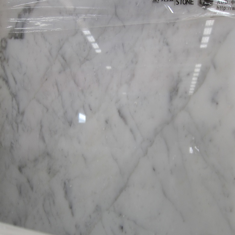 Мраморная плитка Carrara Statuario White для ванной