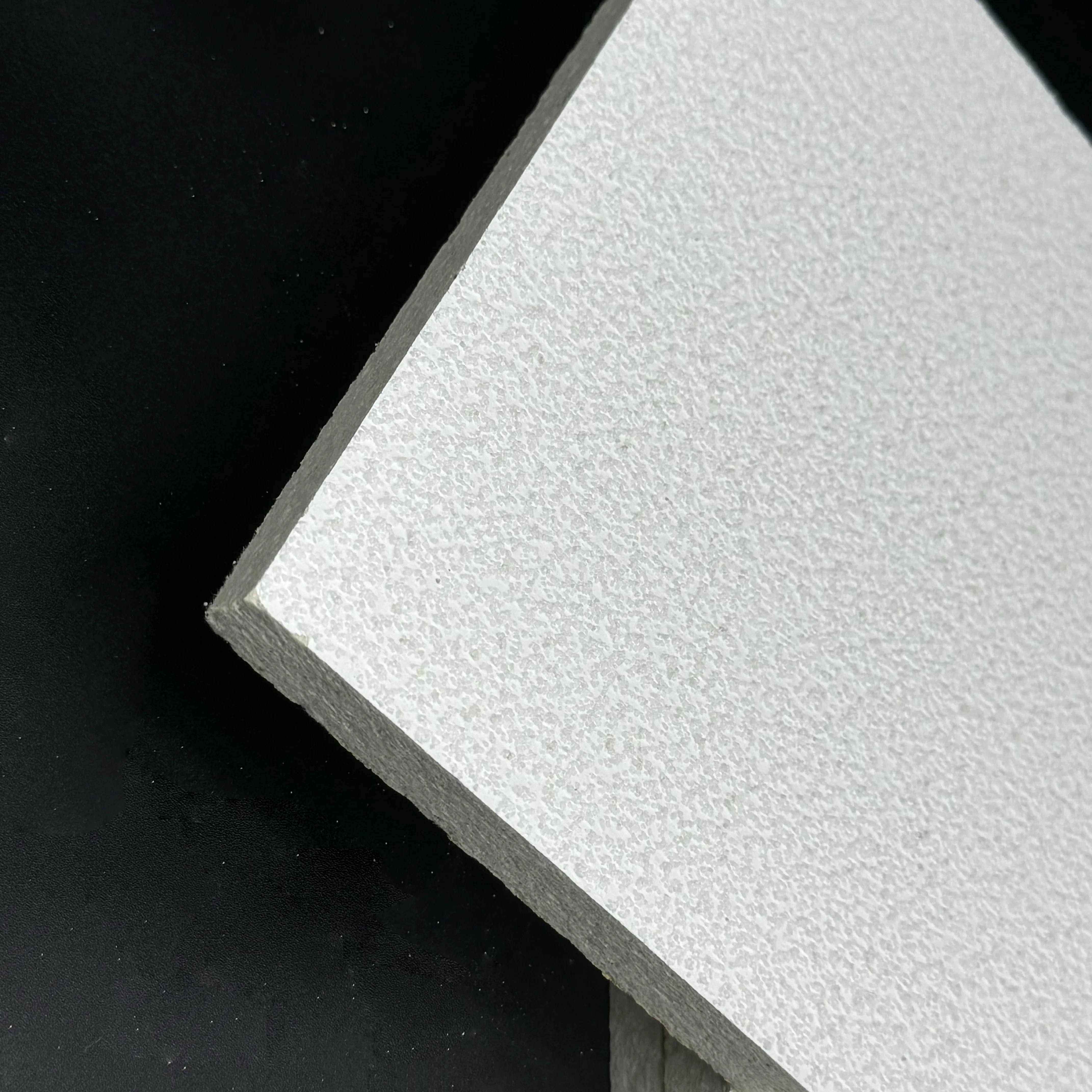 600X600mm Sand Texture Surface Mineral Fiber Ceiling Tile for Commercial Interiors with Fire Resistance
