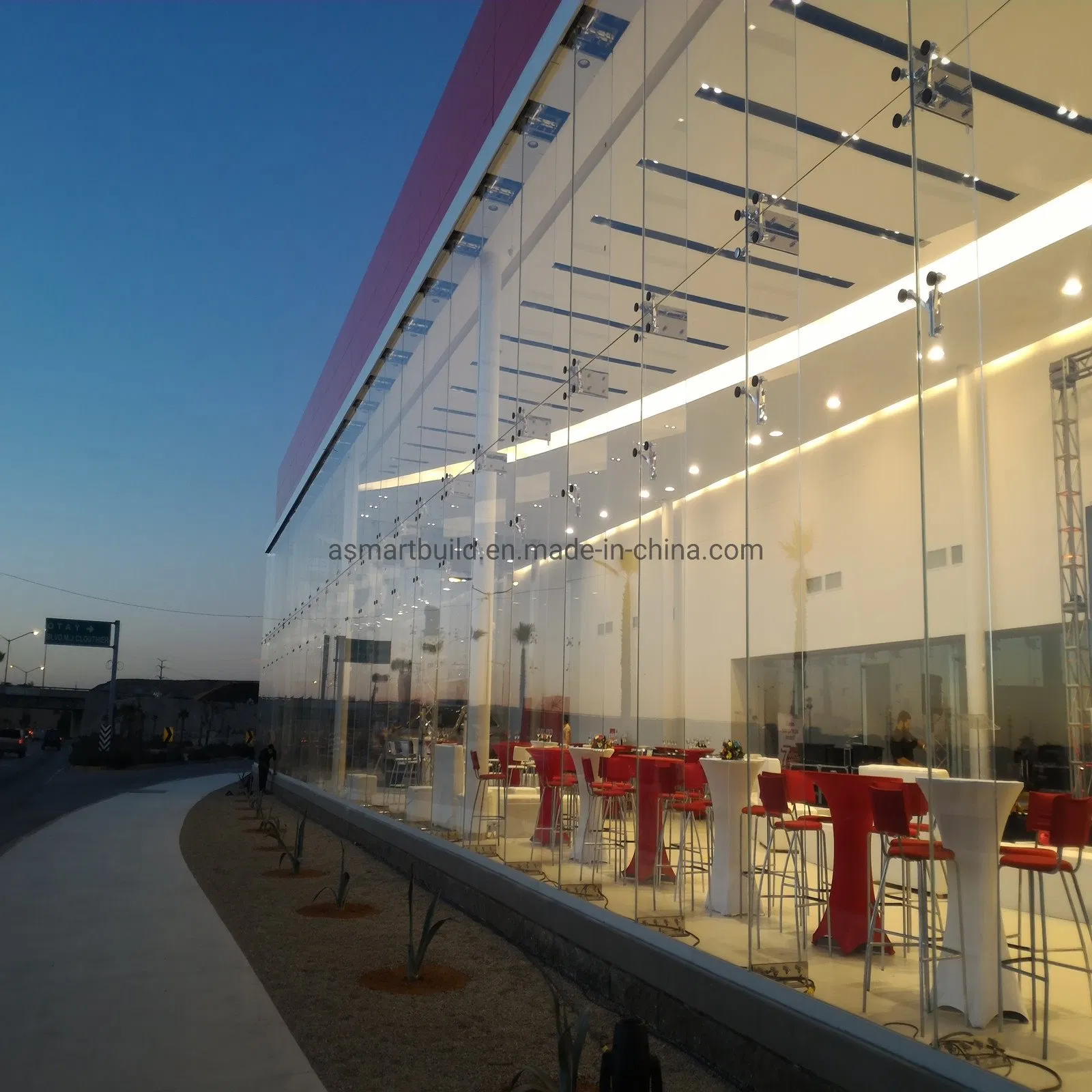 12mm Jumbo Size Extra Clear Tempered Glass for Spider Glass Curtain Wall From China Glass Factory