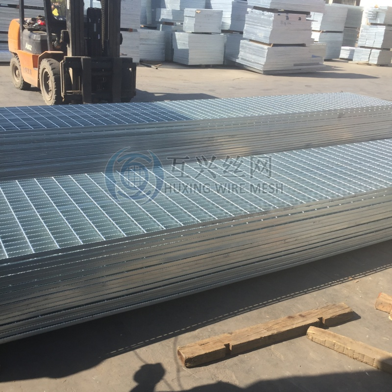 Stainless Steel Rust Proof Hot Zinc Coating Carbon Steel Bar Grating Water Drainage Steel Grate for Drains Channel Floor Trench Cover