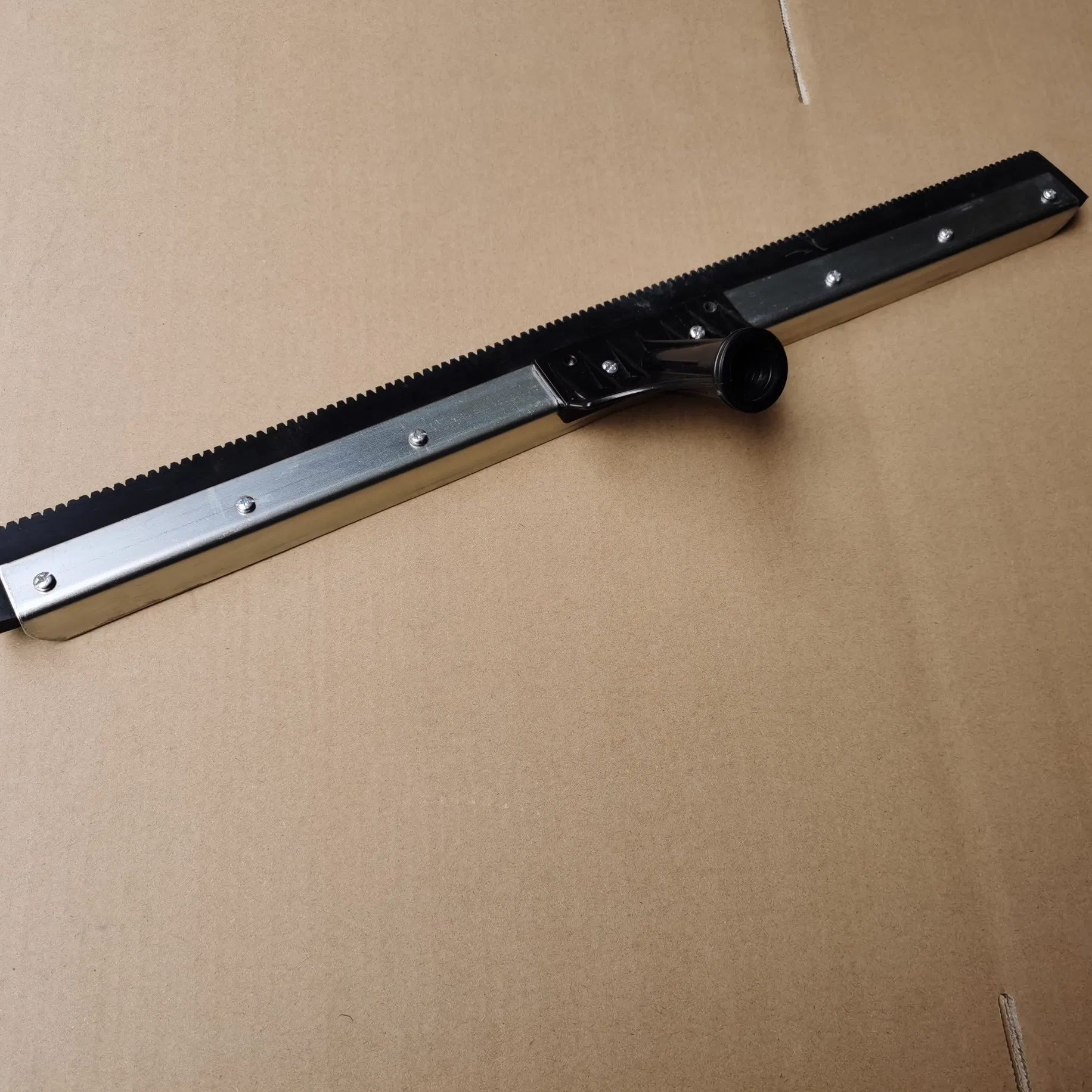 Serrated, Straight, Rubber &Notched Floor Squeegees with Threaded Handle Adaptor