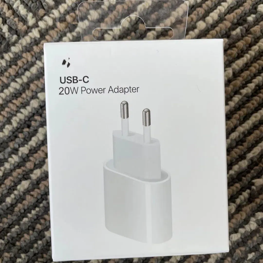 Быстрое зарядное устройство Pd20W для iPhone с кабелем