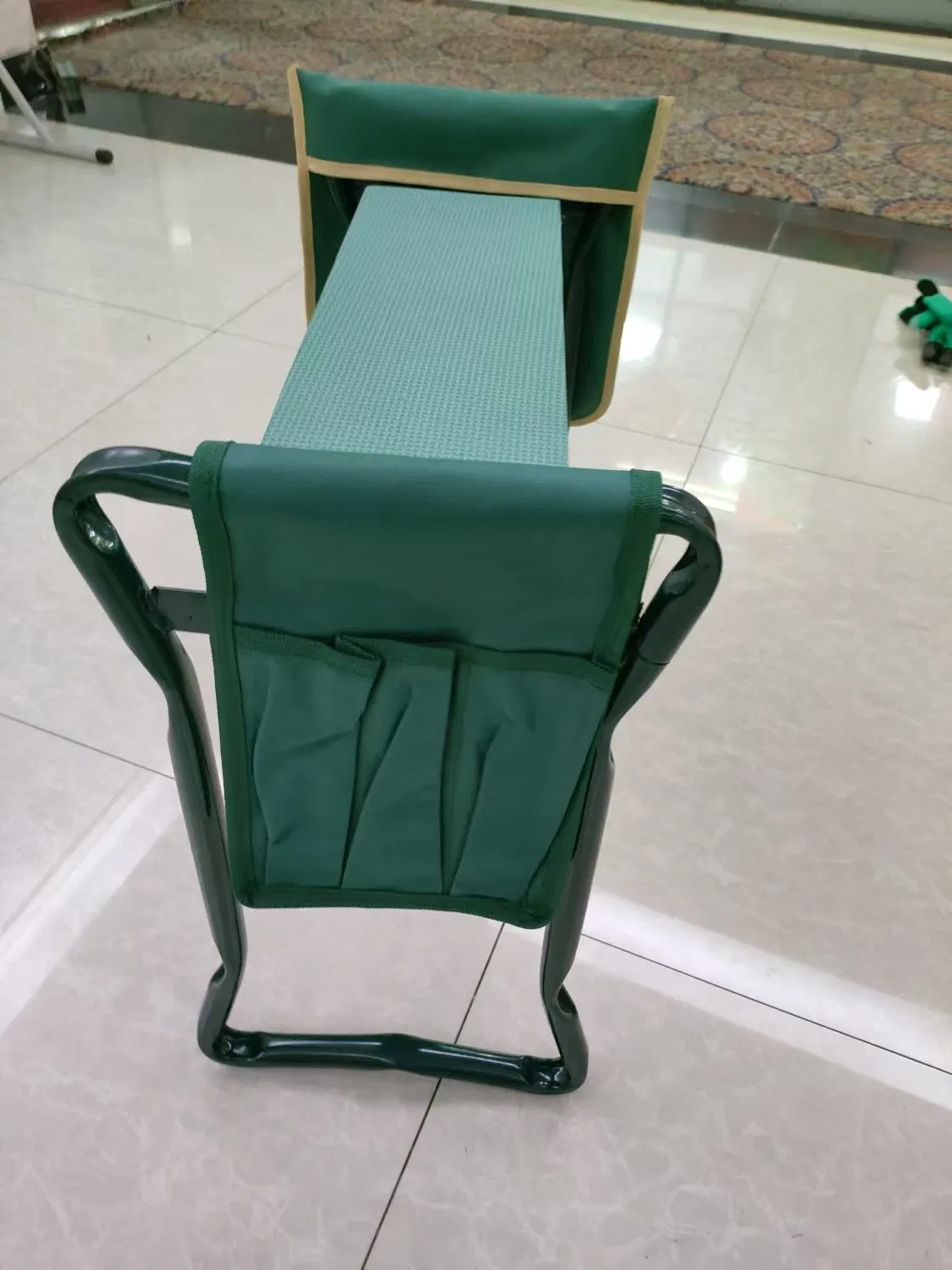 Garden Kneeler with Thickening and Widening EVA Foam Cushion and Pouch and Gloves