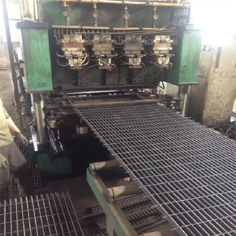 Factory Outlet Building Material Industrial Platform Walkway Galvanized Steel Grating