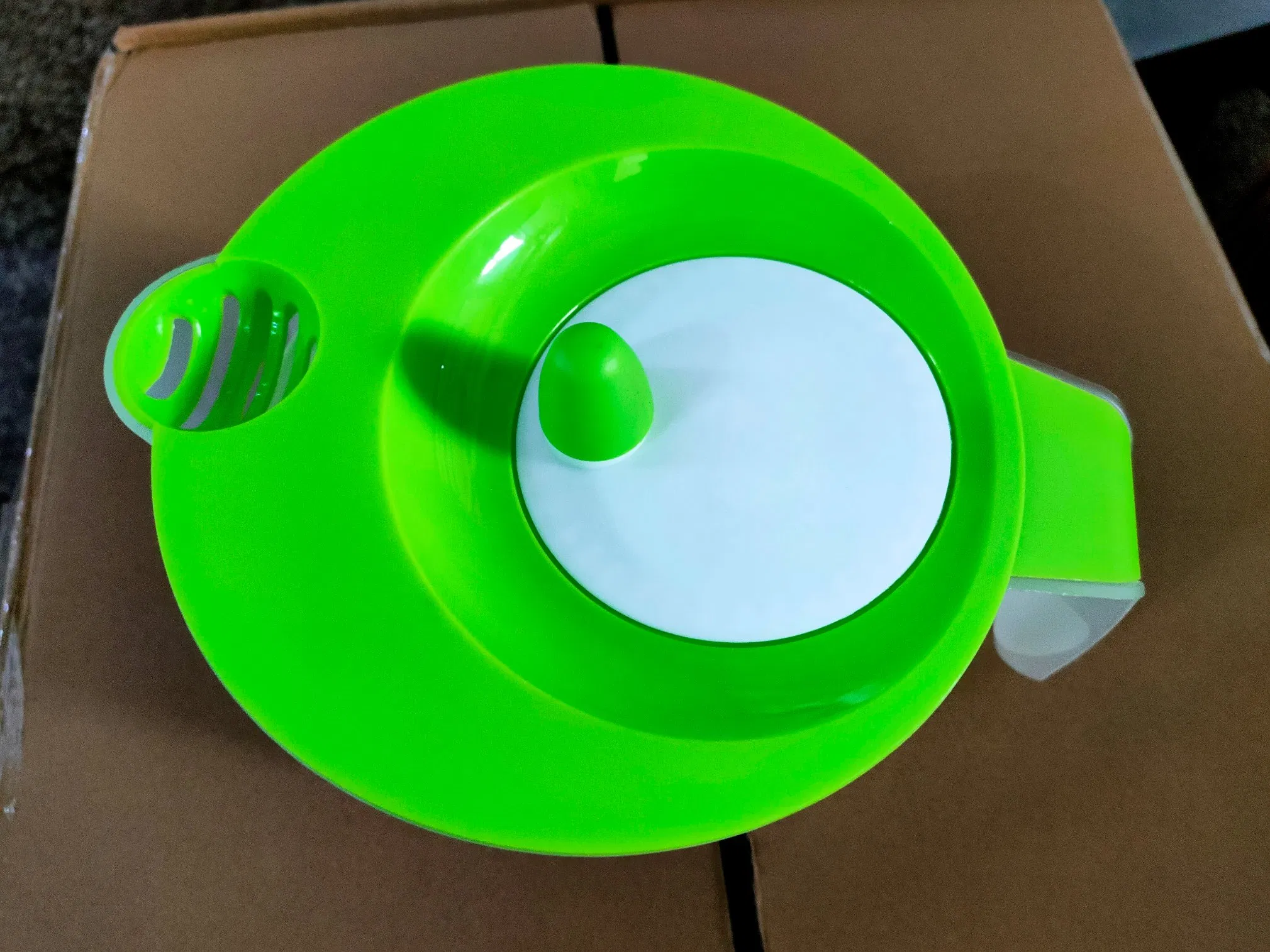Kitchen Salad Tools Plastic Manual Vegetable Draining Salad Spinner