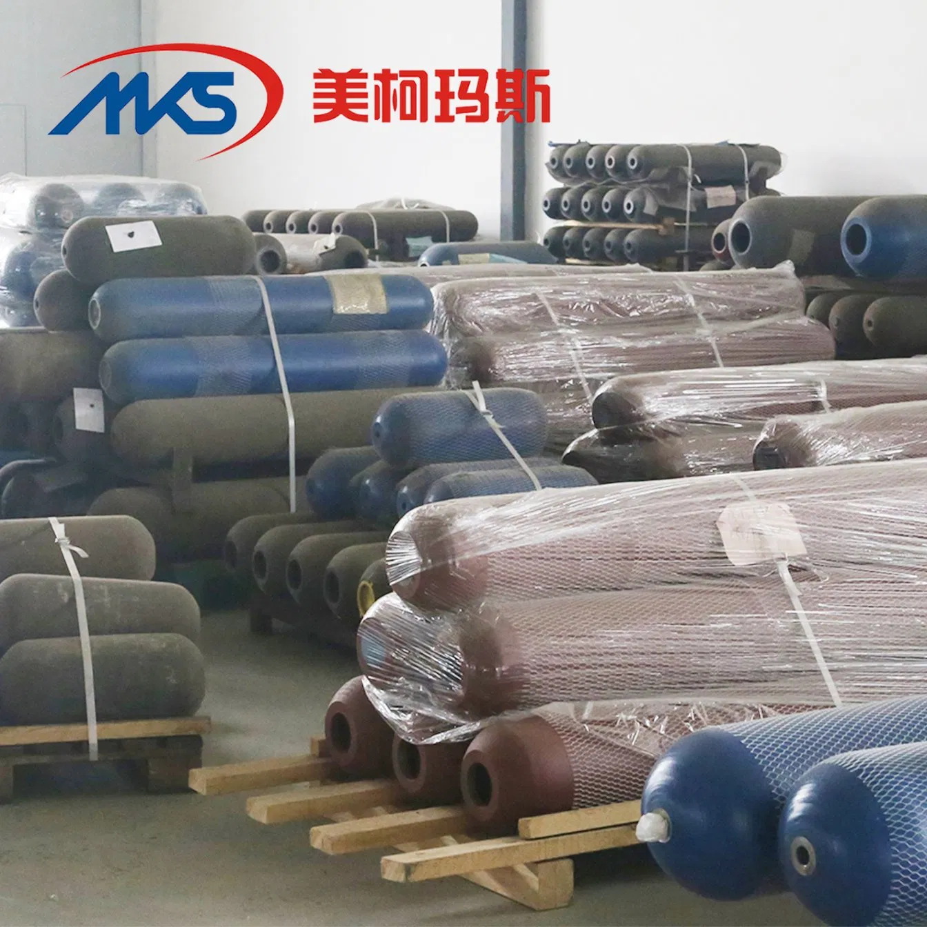 Гидравлический аккумулятор MKS DA 1.0L-1.4L, 140-350 бар