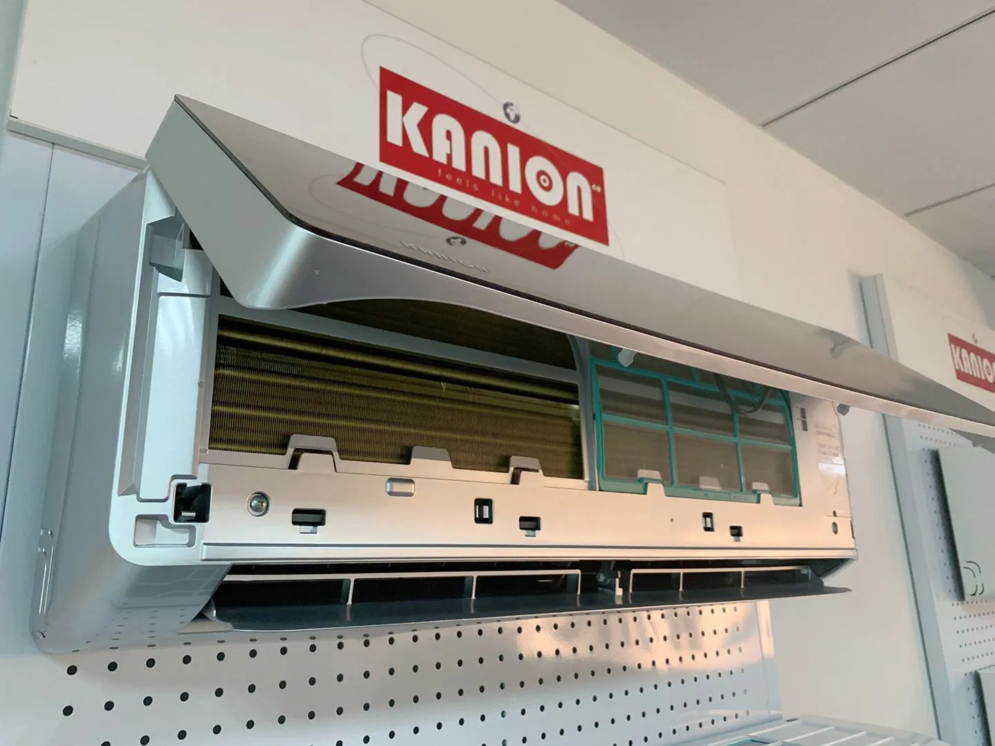 Инверторный кондиционер KANIONco сплит-система