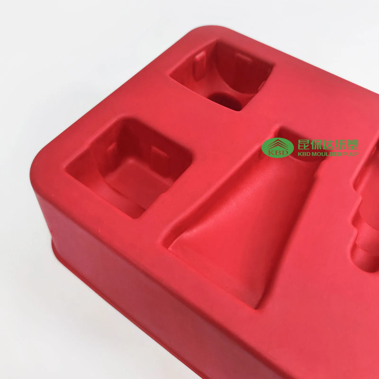 Kbd-Wet Pressed Red Tray for Beauty Products Featuring Sustainable Design