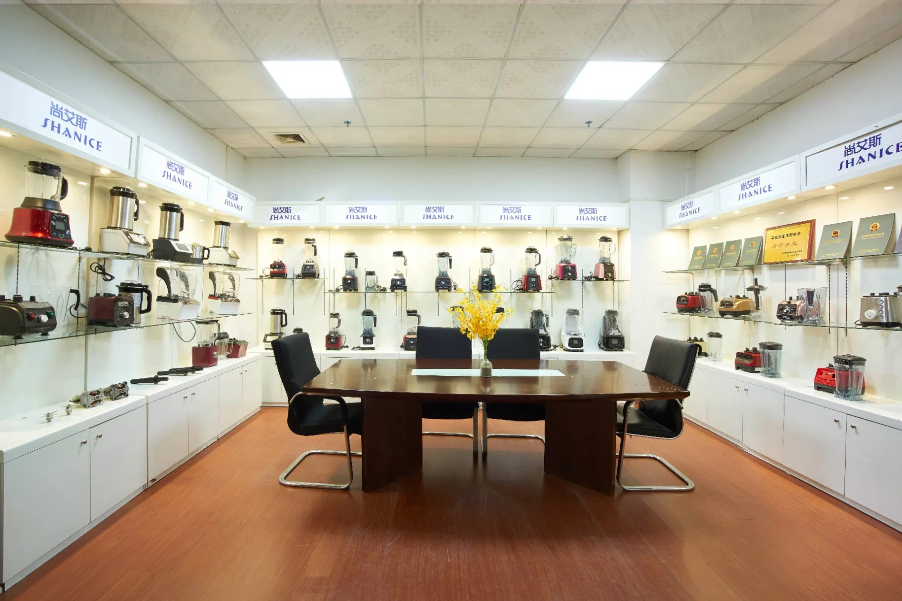 High Speed Quiet Kitchen-Electronics Commercial Food-Blender Smoothie Mixer for Bars