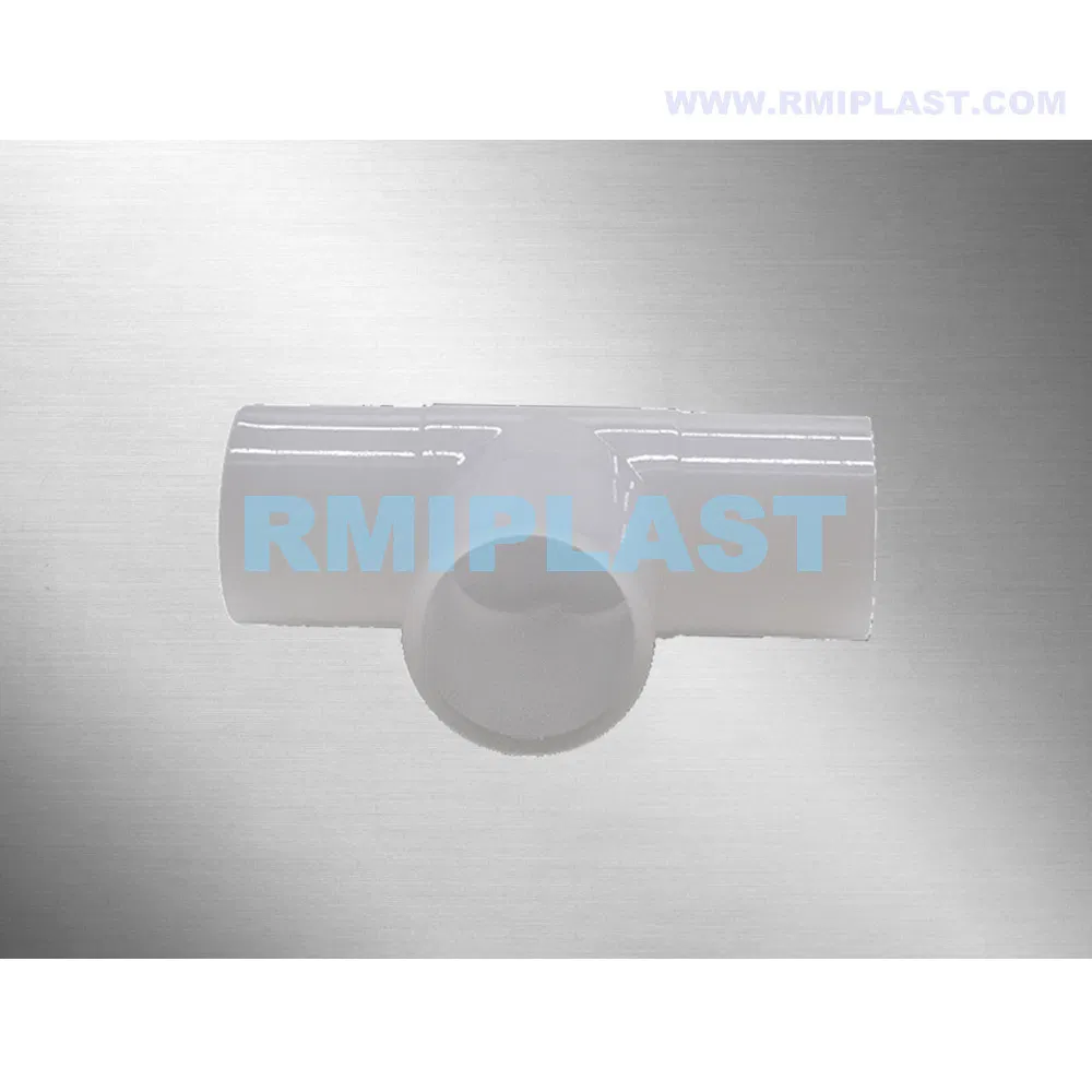 PVDF Equal Tee of Butt Welding ISO Pn16 Plastic Pipe Fittings White Three Way Tee for Pure Water