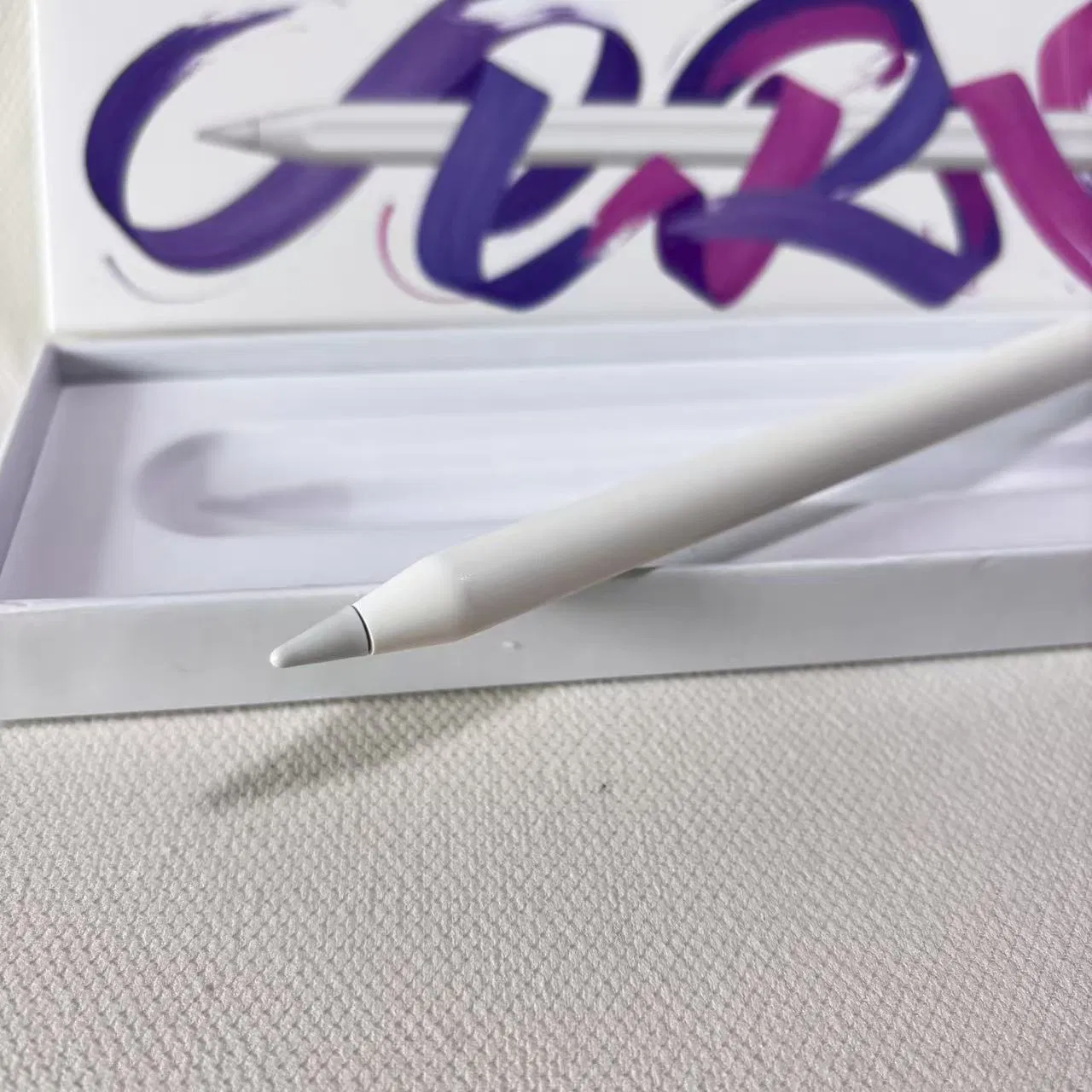 High Quality Product Tablet Pen, Durable and Scratch Resistant Body, Low Latency, Capable of Smooth Drawing, Design, and Recording Tablet Pencil