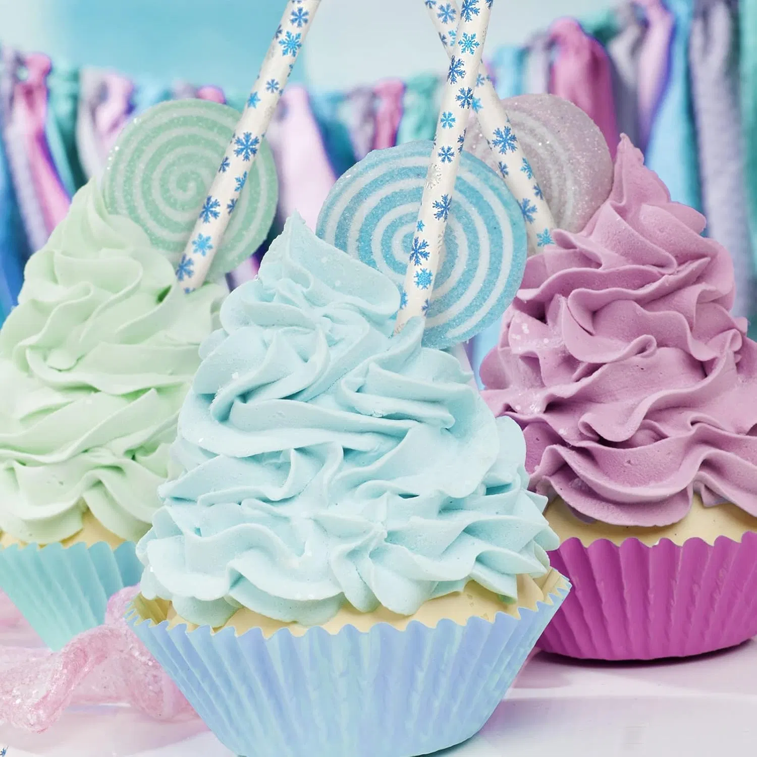 Winter Paper Straws Snowflake Disposable Straw for Winter Holiday Xmas Beverage Cocktail Birthday Home Party