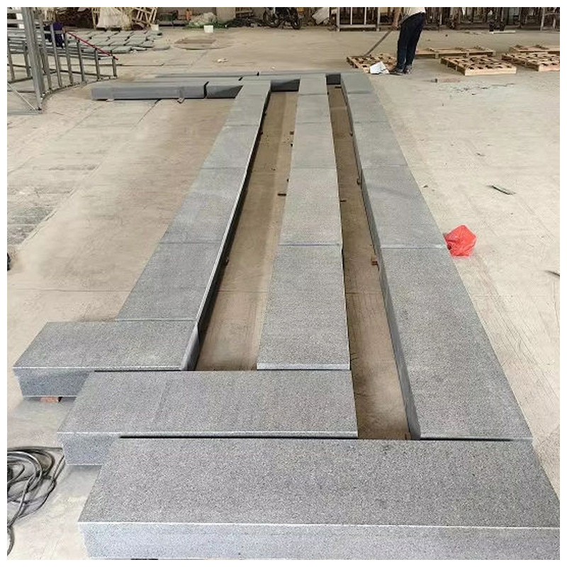 Cambodia G654 Grey Granite Flamed Curbstone