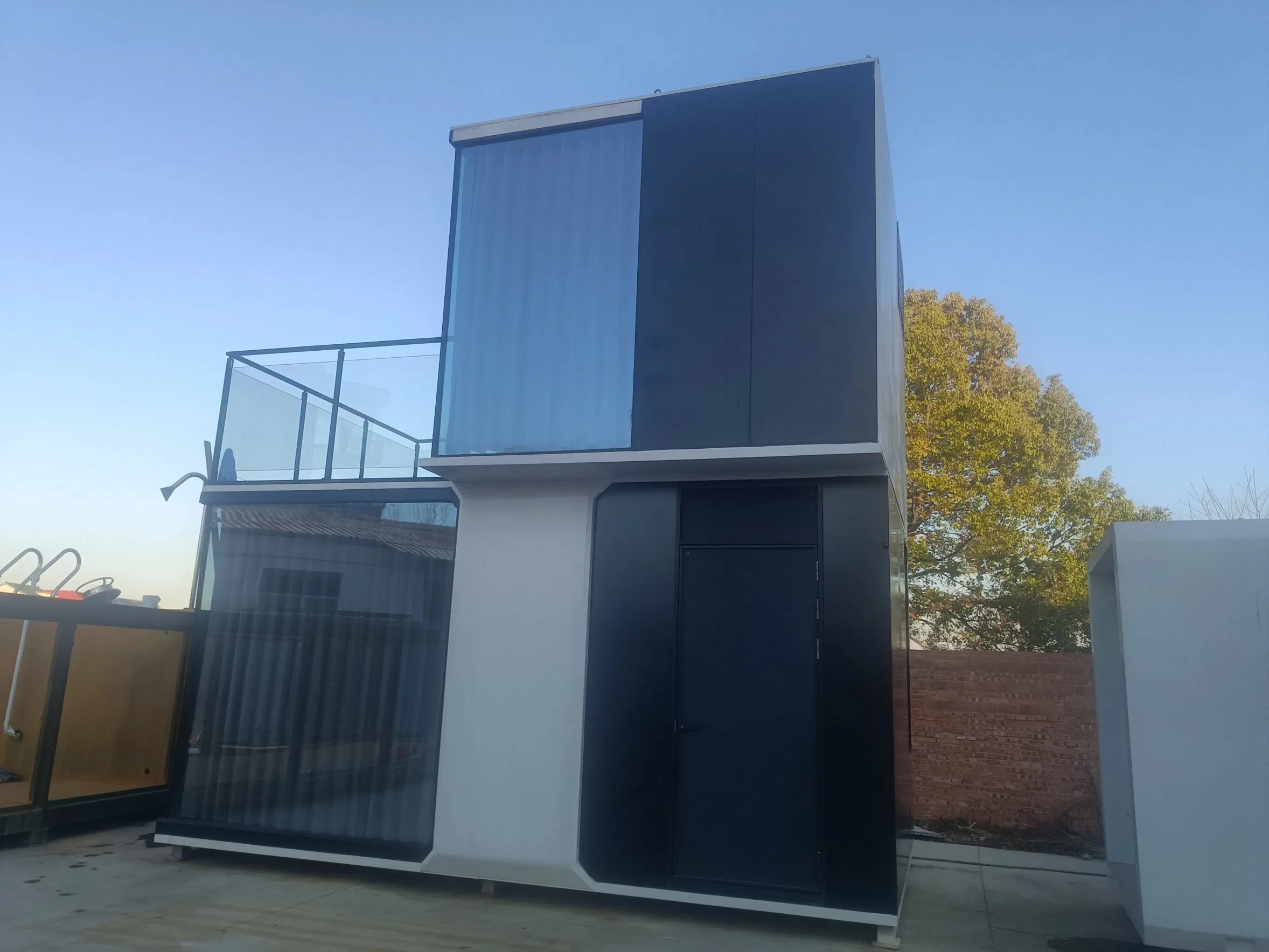 OEM Custom Double Storey Prefab Prefabricated Outdoor Smart House Pod Cabin Capsule with Complete Facilities