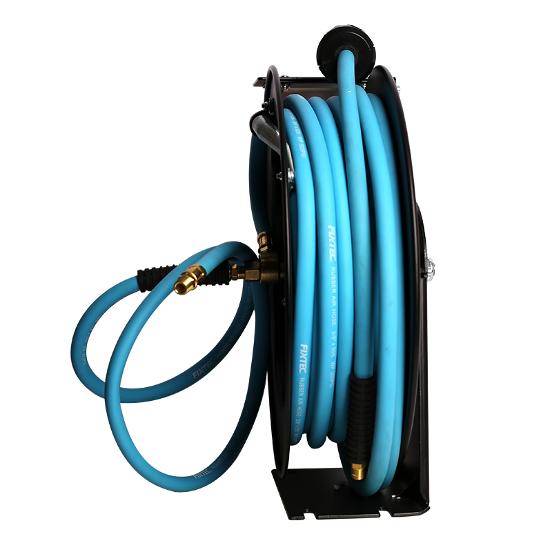 Пневматический шланг Fixtec 3/8" 15м, резиновый