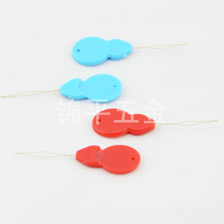 Cross Stitch Needle Threader Cutter Four-in-One New Needle Threader Tool